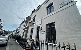 Romany House Hotel
